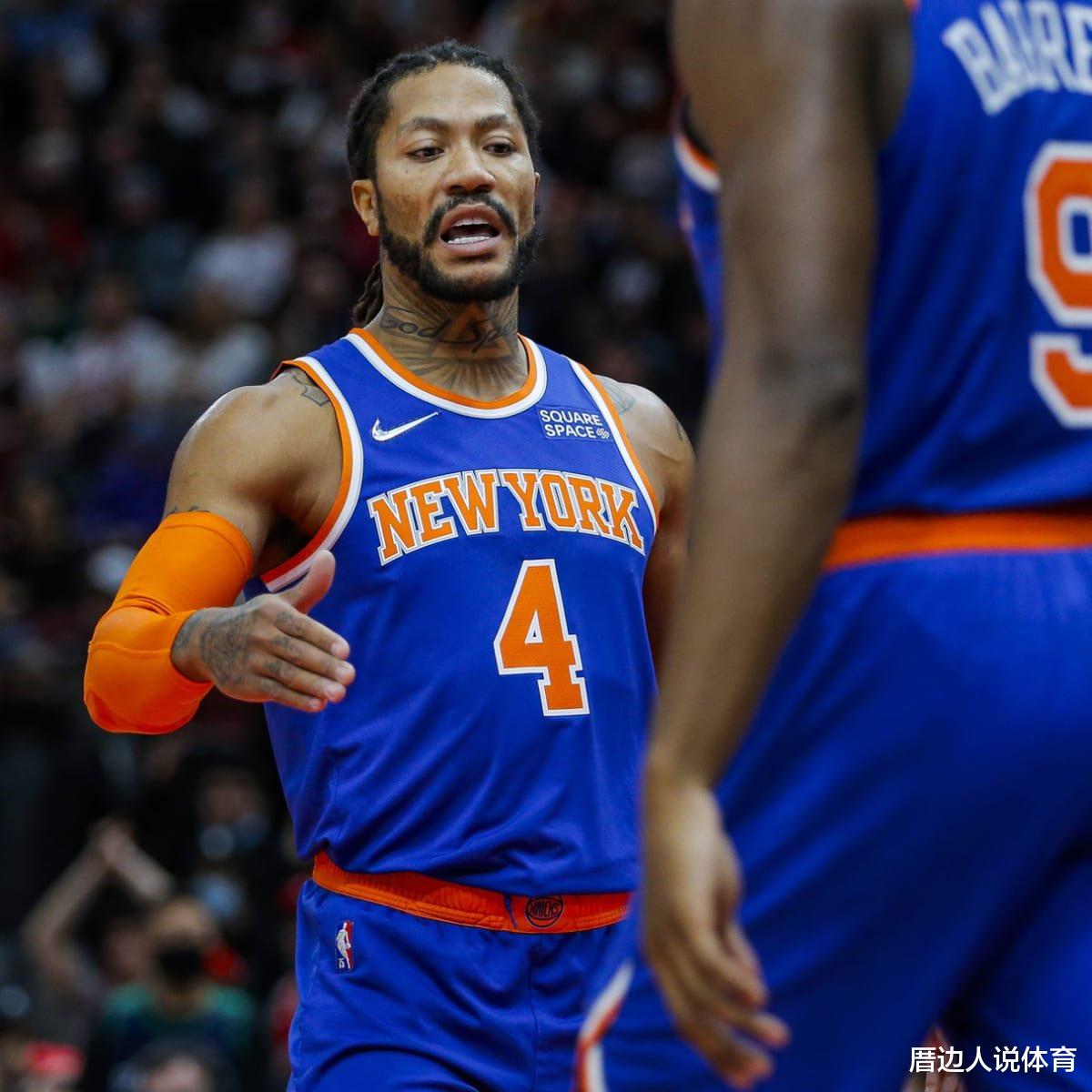 |罗斯度假光膀现小肚腩!腹肌消失身材走样 陪儿子钓鱼露慈父笑容