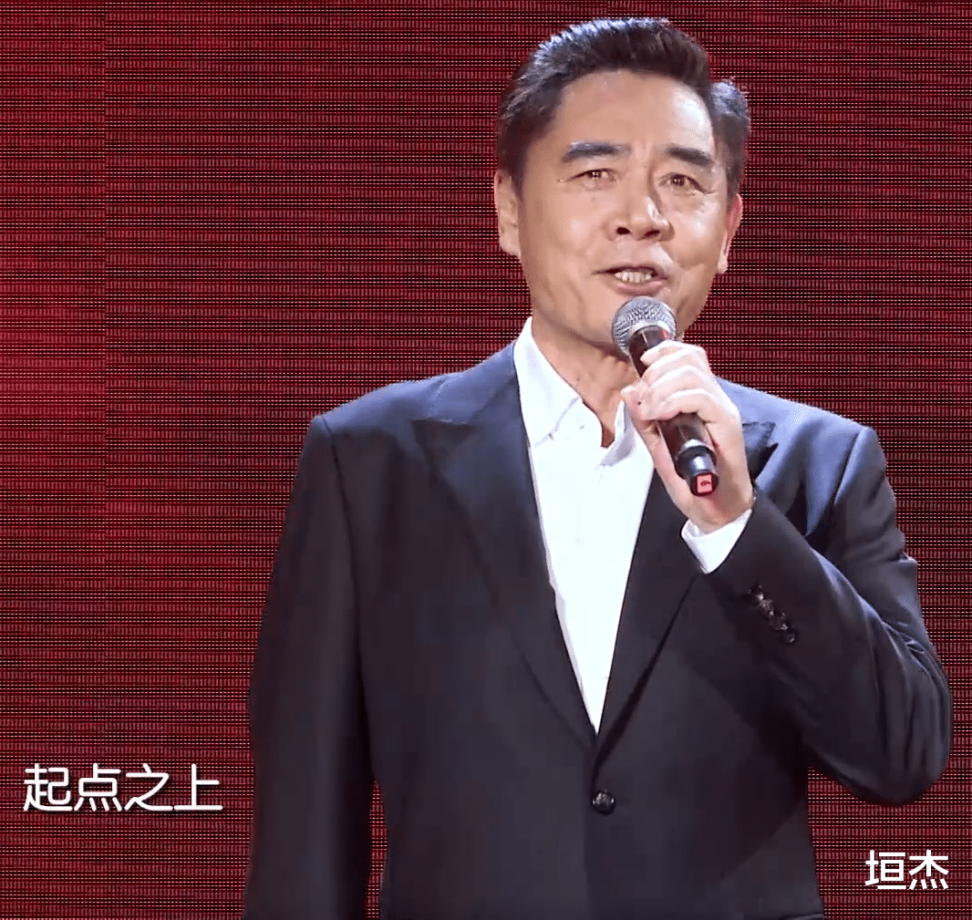 李一桐 视协文艺晚会！蓝盈莹短发惊艳，唐艺昕李一桐同框，陈妍希表情多