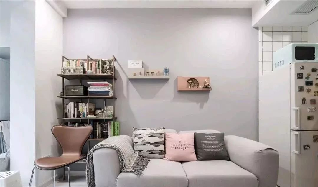 50㎡小户型,这样装真心好看又实用,阳台最令人羡慕