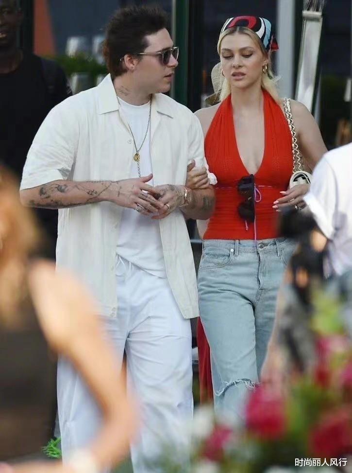 大布婚后胖的没样了！为宠妻子太费心思，妮可拉穿辣妹装超性感