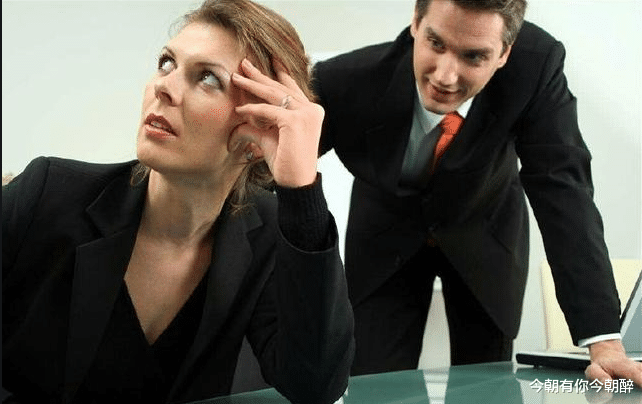 |你在这工作,你肯定不想被领导批评