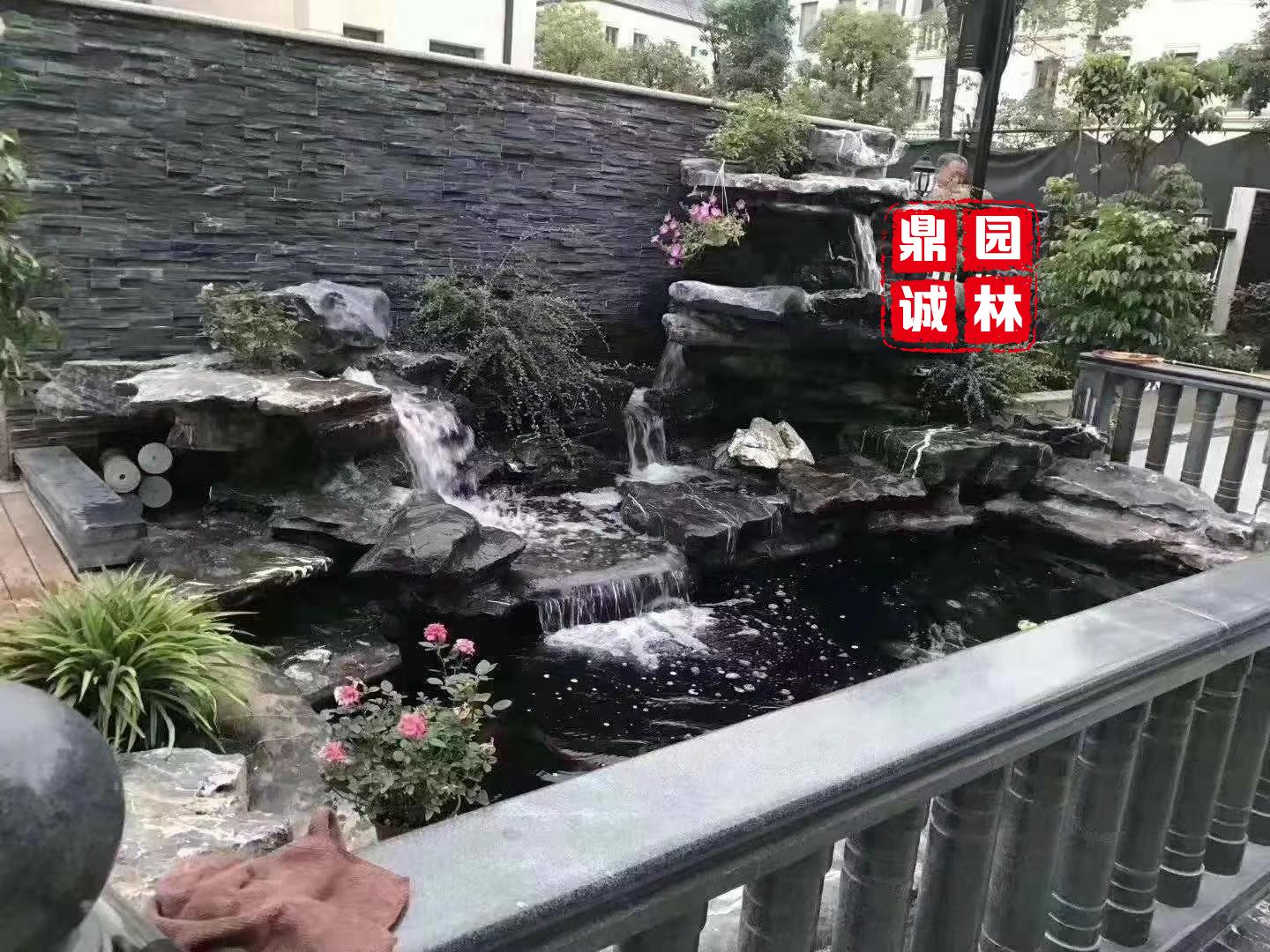 多元化|太湖石一种多元化景观置放的风景石