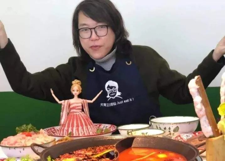 |这个变态网红，终于翻车了