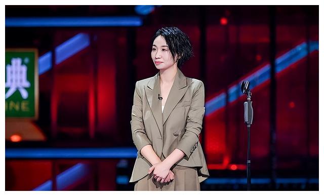 脱口秀大会|小鹿：因为相貌平平，我获得了自由
