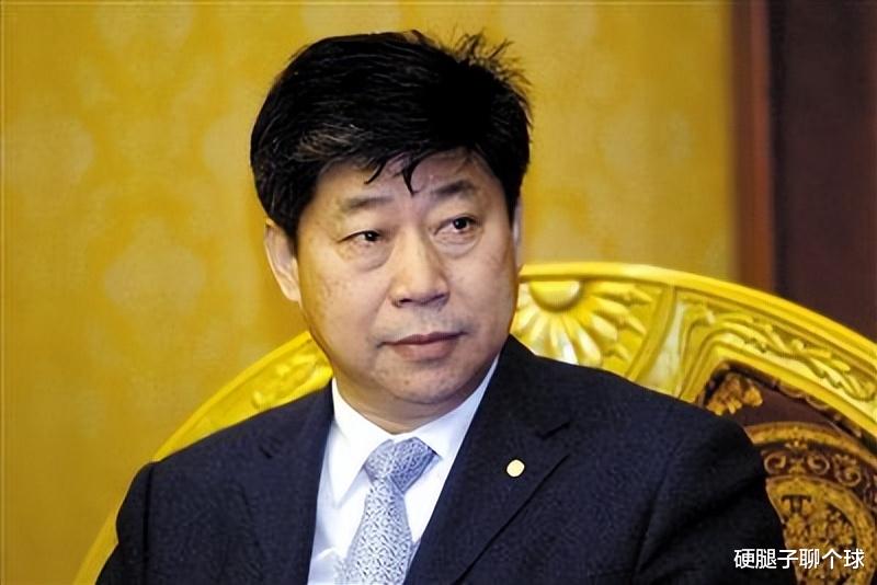 世界杯|只是签抽得好？看完本文就知道，2001年十强赛分组抽签的那些事