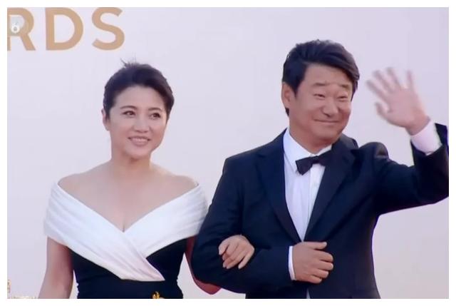 金鸡奖红毯，倪妮美翻天，宁静、陈妍希就是灾难现场，差距明显