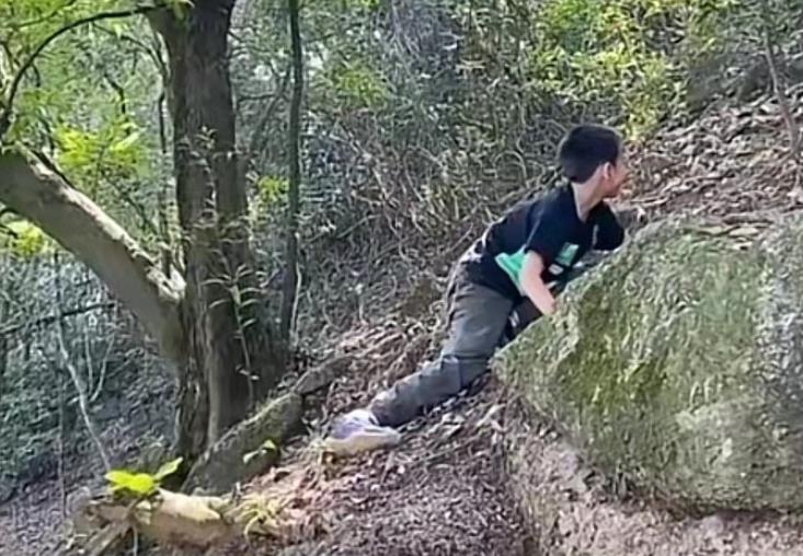 |孙海洋称带孩子出去野,孙辉看上的东西稀奇古怪,洋洋想修理辉辉