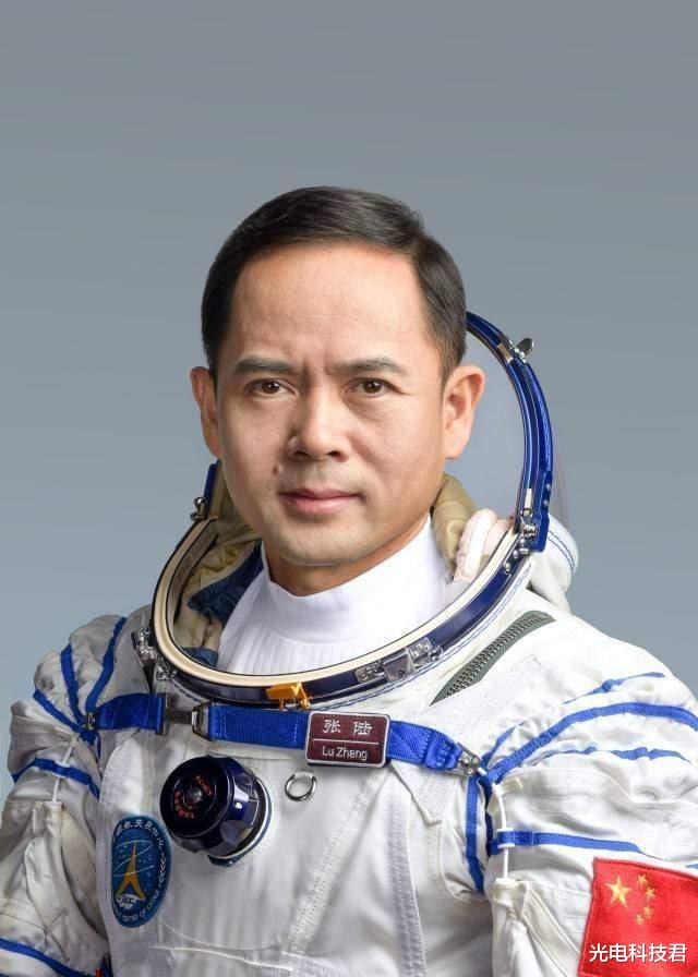 湖南骄傲:张陆太空首秀,入选第二批航天员,12年后首次飞天
