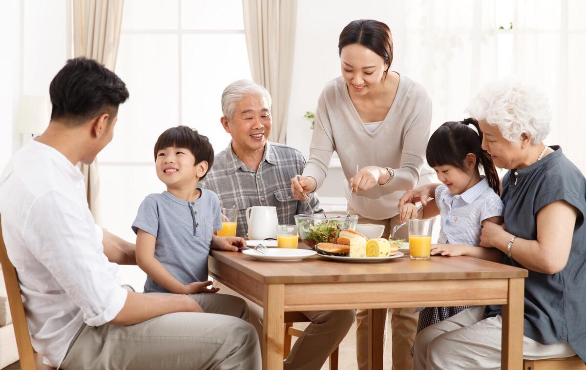 黄瓜|学龄儿童，怎么吃才更健康？新版学龄儿童膳食指南，告诉你答案