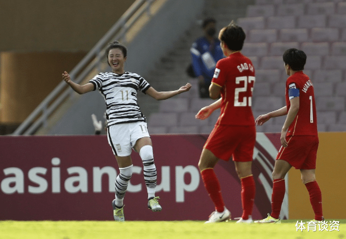 韩国队|从0-2到3-2！中国女足创历史，重回巅峰成就9冠王，韩国输得不冤