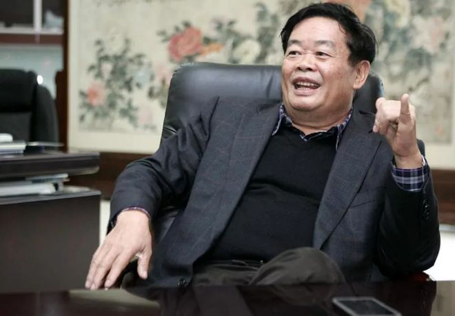 任正非|任正非:公司科技人才坐飞机必须头等舱,没技术的靠边站,包括我