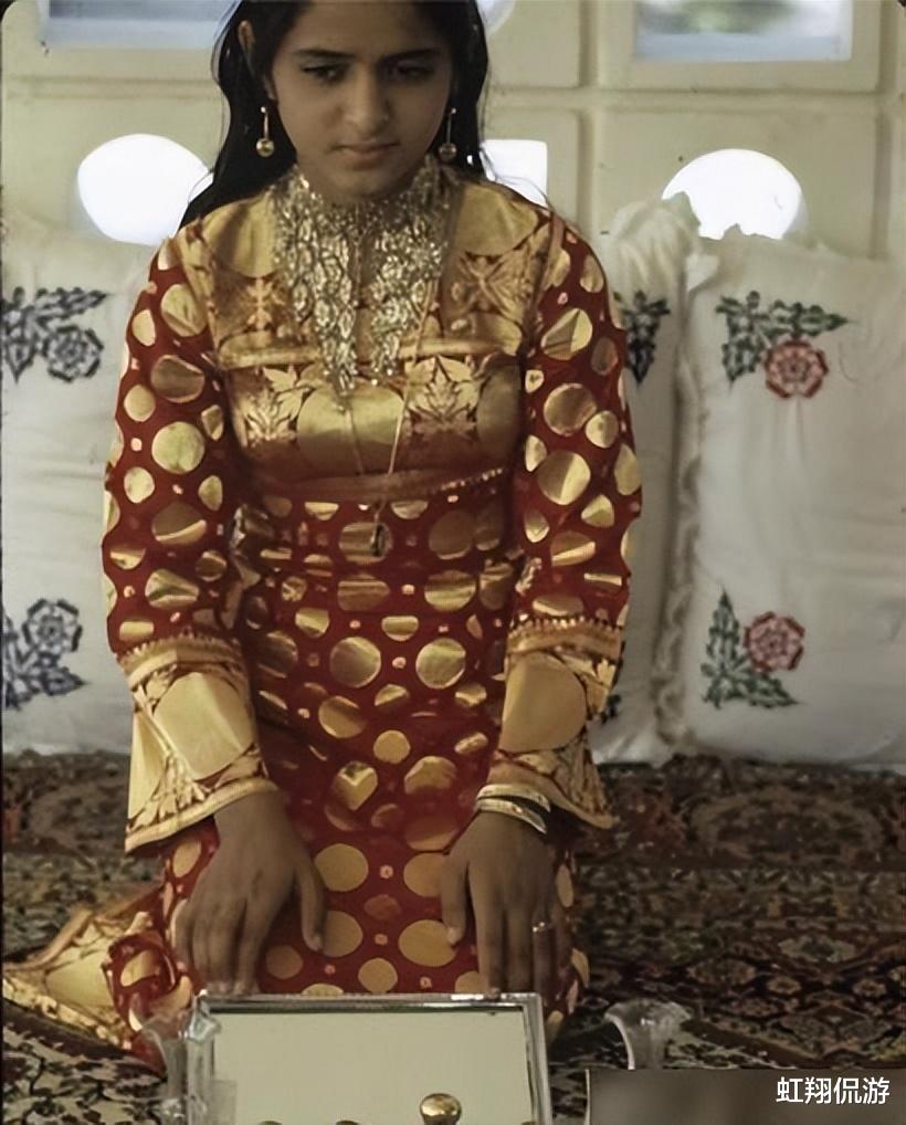 拉希德|迪拜最帅王子:美女表妹苦等他11年,为他生龙凤胎