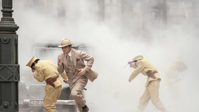 钟玉|传家39:易钟玉还直接闯进了男人洗浴所,没想到竟是色情场所