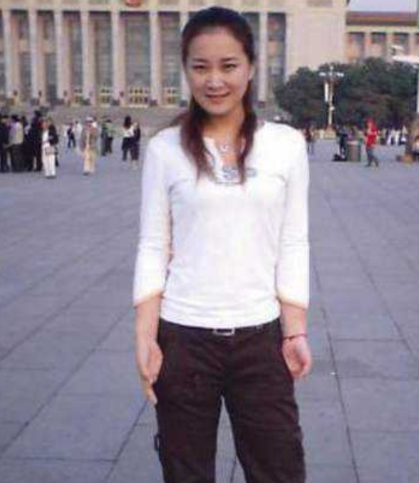 林允儿|初见“苗条纤细”,再见“肥胖风韵”的6大女星,壮得像隔壁大妈