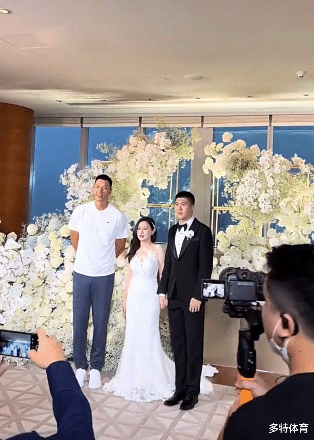 马尚|宏远速递！杜锋证婚，凯皇新婚快乐，阿联惊喜亮相，马尚正式发声