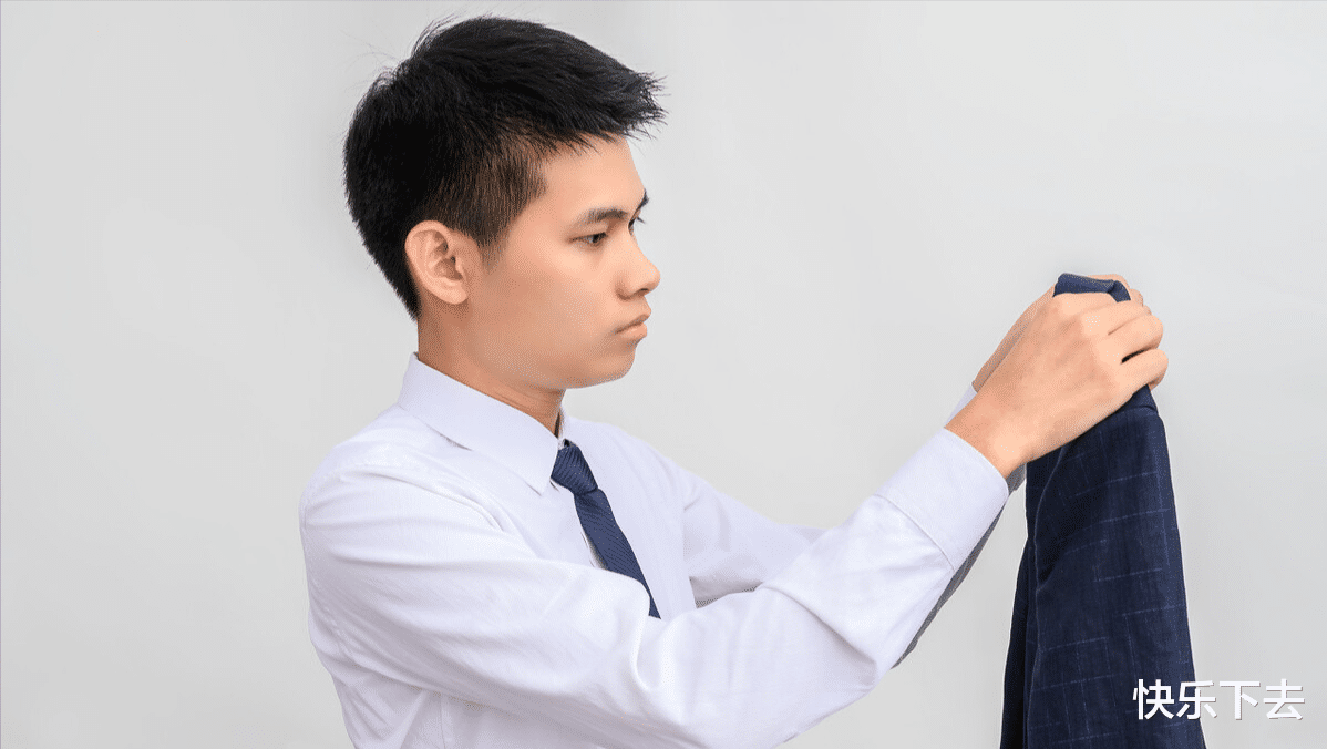 住房公积金|姐夫按揭买下了一套房产,因拒绝借给小舅子居住,竟遭到岳父起诉