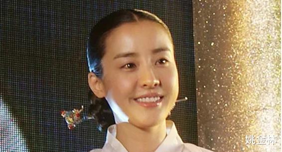 朴恩惠|朴恩惠：因《大长今》走红，与丈夫结束10年婚姻，独自抚养双胞胎