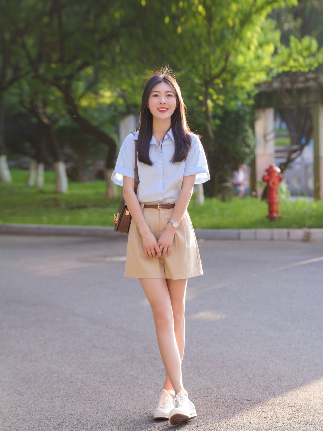 衣服穿对了才不掉档次！潮人建议穿这4套，通勤时髦，太适合夏天