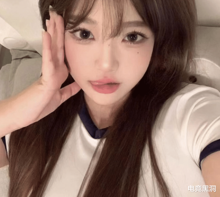 黑粉|赖神新女友太宠赖神,深夜发文怒怼黑粉,直言赖神是自己的小宝贝