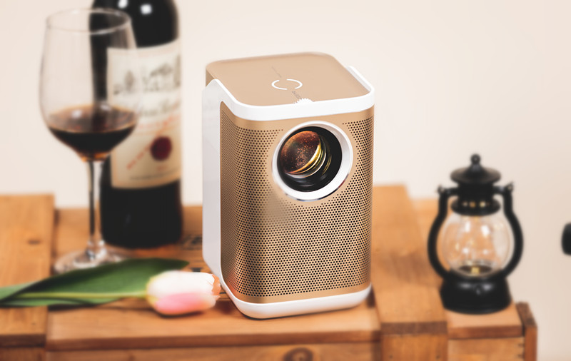 iPhone|家用投影仪如何选?就看知麻影院电视