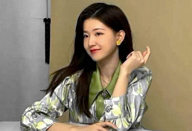 董明珠|孟羽童跳舞惹群嘲，胖到变形，网友直呼：这就是董明珠第二代吗？