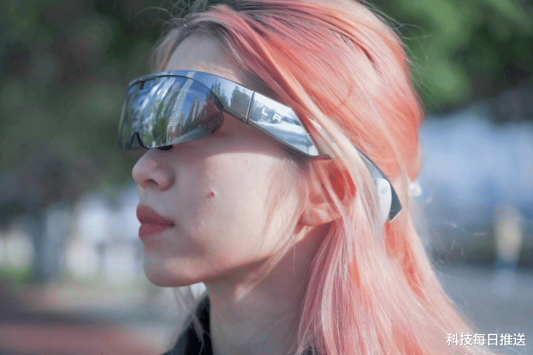 主打户外骑行的AR眼镜，到底有多酷？