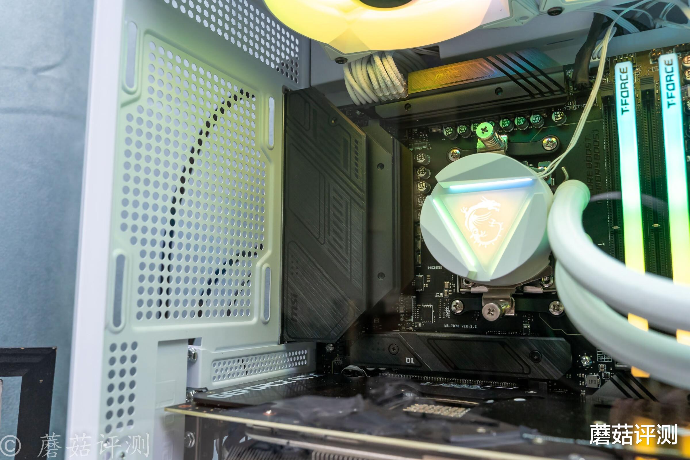 机箱|多一块屏幕,机箱功能更强大,乔思伯松果D31机箱Mesh副屏版 评测