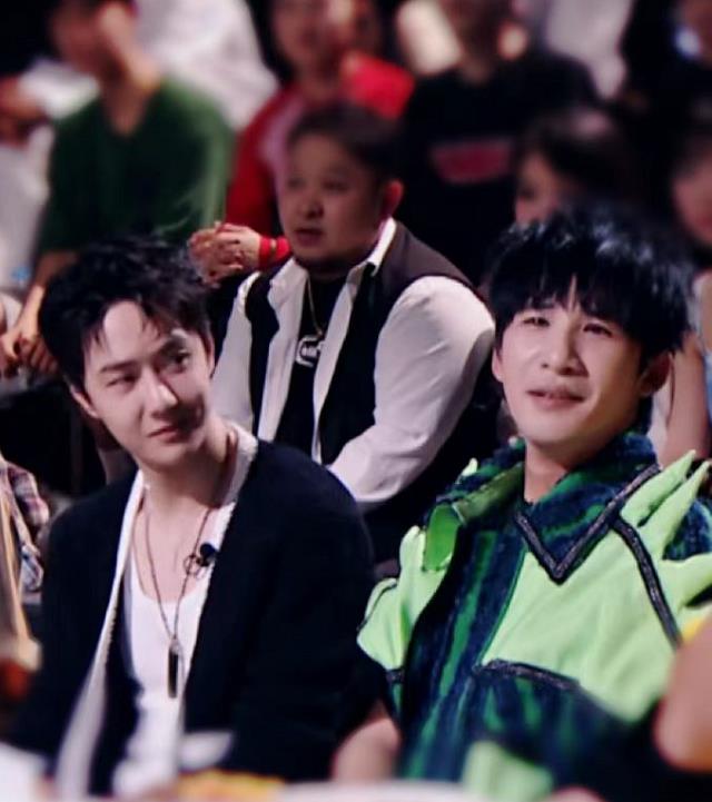 王一博|大张伟带王一博“云”活跃各大综艺,王编剧拉大老师来这就是街舞