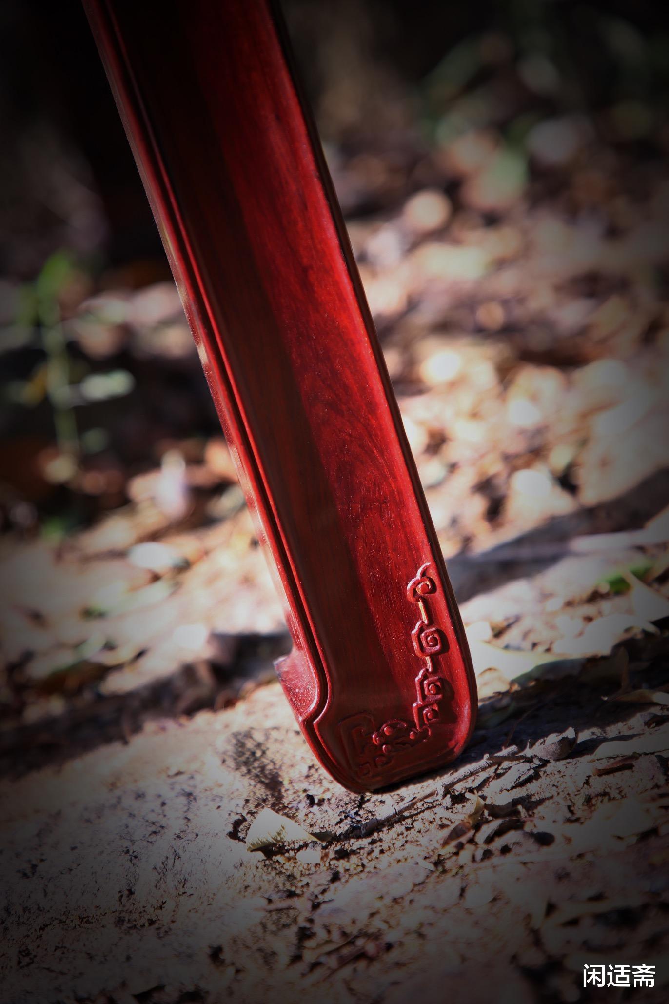 文玩|古美敦厚,小叶紫檀家具,透雕夔凤纹方桌