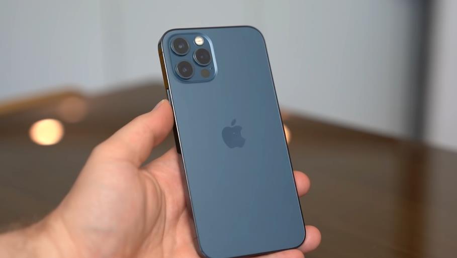 iphone12pro|两年前推出的iPhone12Pro,放在2022年,体验还能算顶级吗?