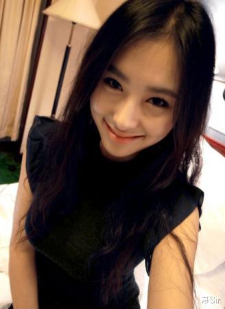 翟凌|翟凌：被前任一渣再渣，私密照两次被外泄，看男人的眼光太差了