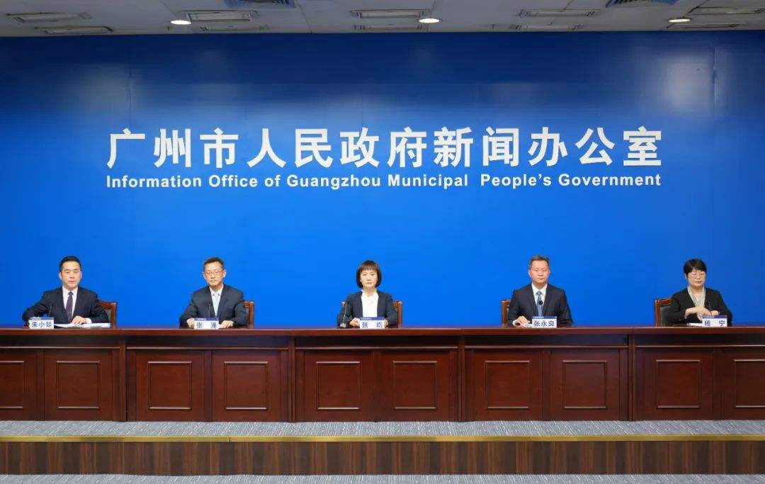 想借抗疫搞乱中国?疫情防控出现新政策,某些势力要坐不住了