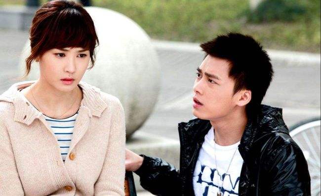 李易峰|35岁李易峰落网之谜:曾英国韩国四处流窜,女方称人帅瘾大很抠门!