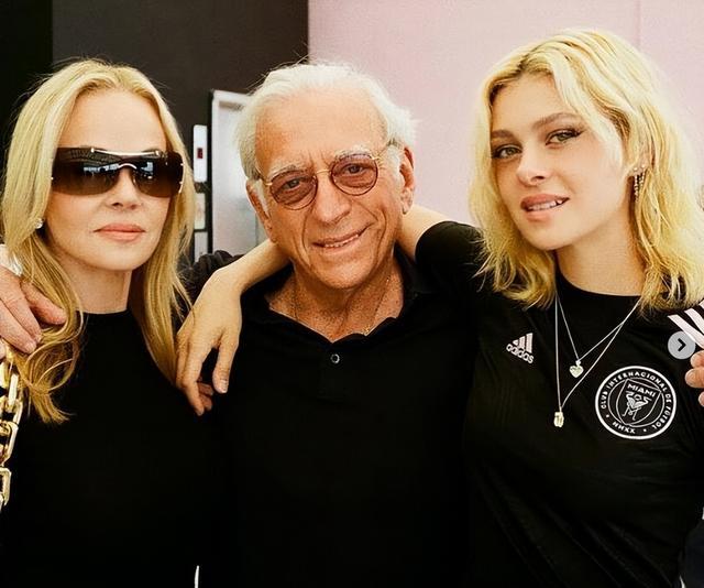 贝克汉姆|贝克汉姆亲家公有多厉害?做过卡车司机,从穷小子逆袭成亿万富豪