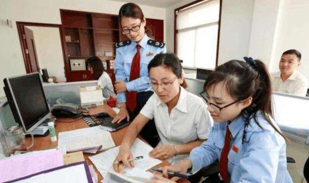 国企|9成大学生进不去国企，难道是“僧多肉少”？而是缺少这个能力