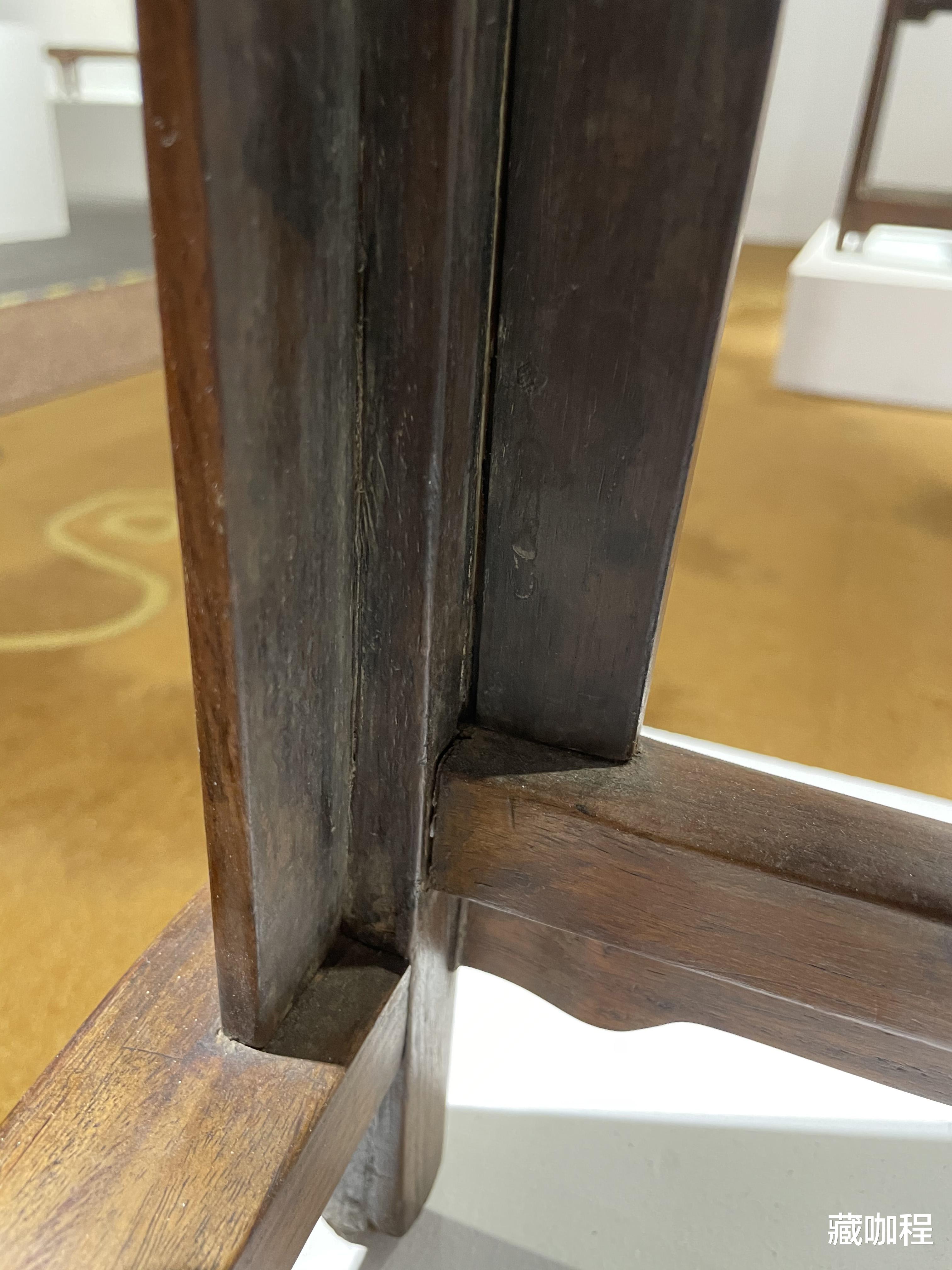 |中规中矩不惊艳，清黄花梨圈椅价格很亲民