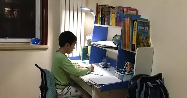 “别人家的孩子再好,以后会来照顾你吗”,家长抱怨女儿反被教导