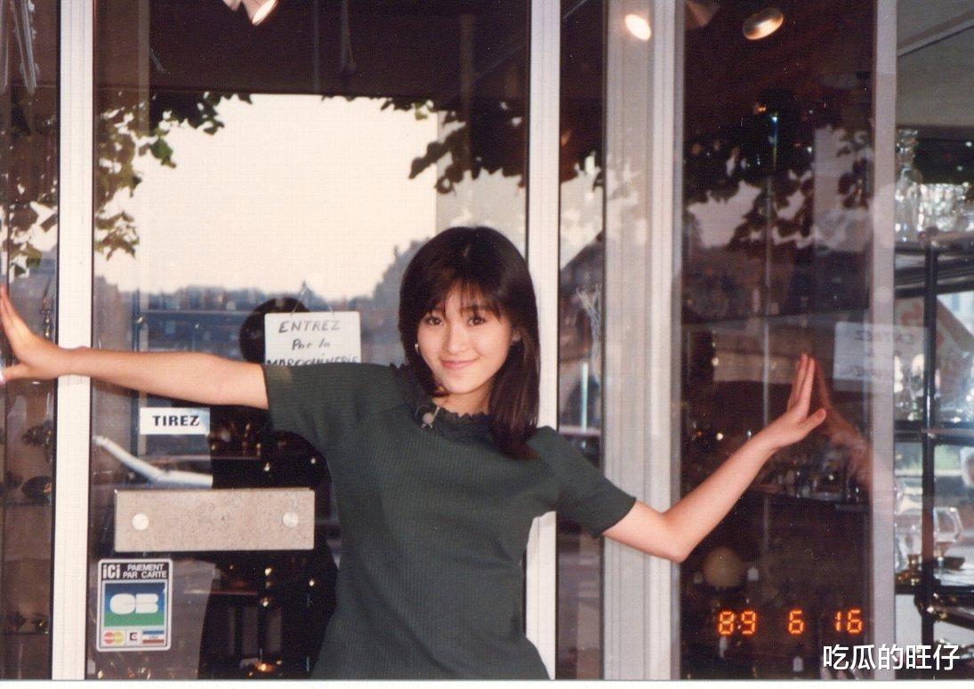 酒井法子|缺爱的酒井法子，从初恋女神到“万人骂”，她被渣男丈夫毁了半生