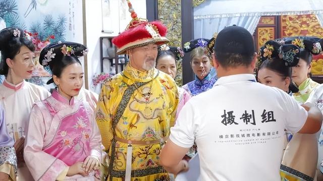 张雨绮|16位退休阿姨翻拍《甄嬛传》引热议,剧方回应