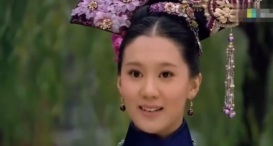 小燕子|同为清宫剧的顶级白莲花,陈知画跟孟静娴的差距在哪里?