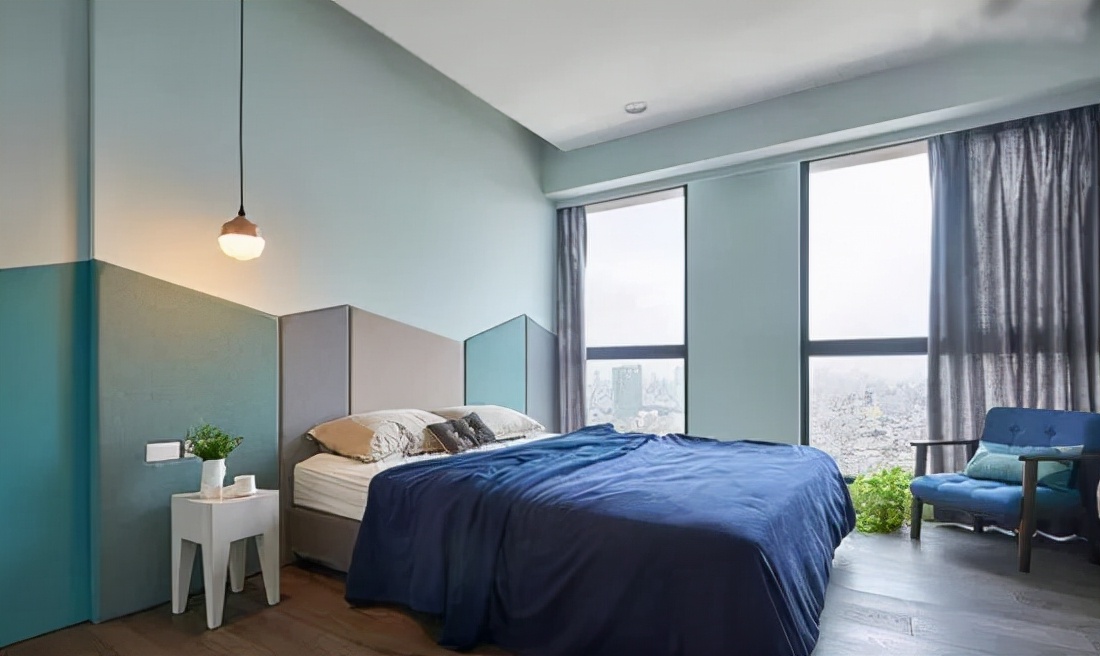 贴心板凳设计,一进门便能感受到温馨与美好