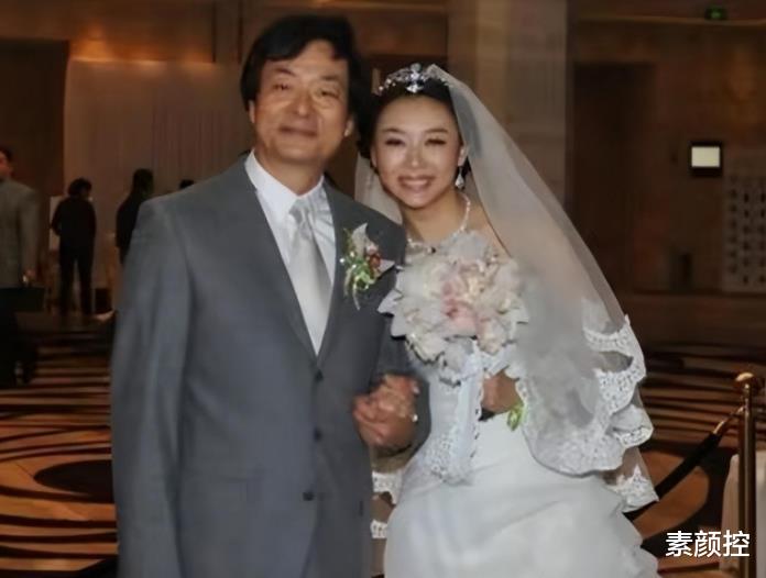 濮存昕|濮存昕在女儿结婚前夜：这50万你给金凯，农村人挣点钱不容易