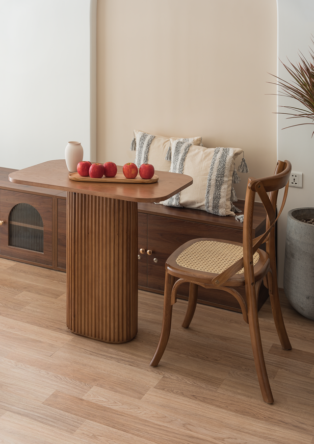 羡慕这位小姐姐,全屋装修不奢华却很温馨,一人一猫,越住越新!