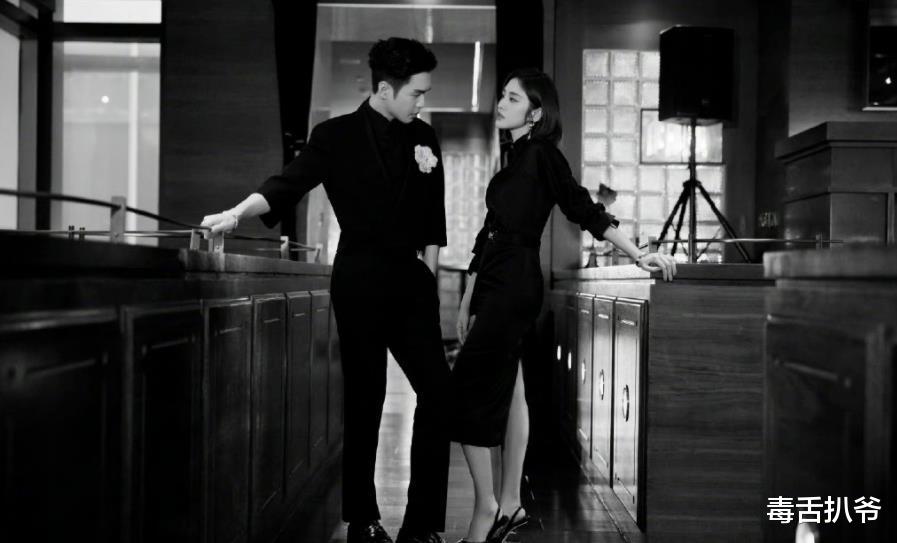 张若昀|张若昀唐艺昕合体露面!两人对视耳语高调撒糖,感情甜蜜如热恋