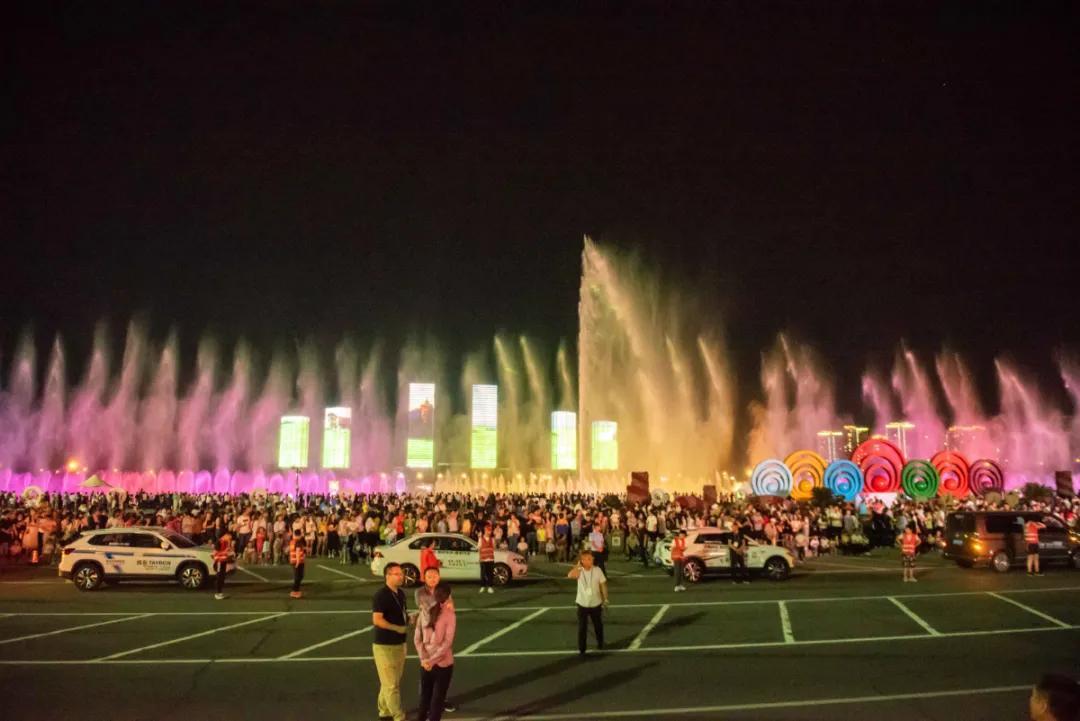 内蒙古|内蒙古有一大型4A景区爆火,投资100多亿建成,却免费对外开放