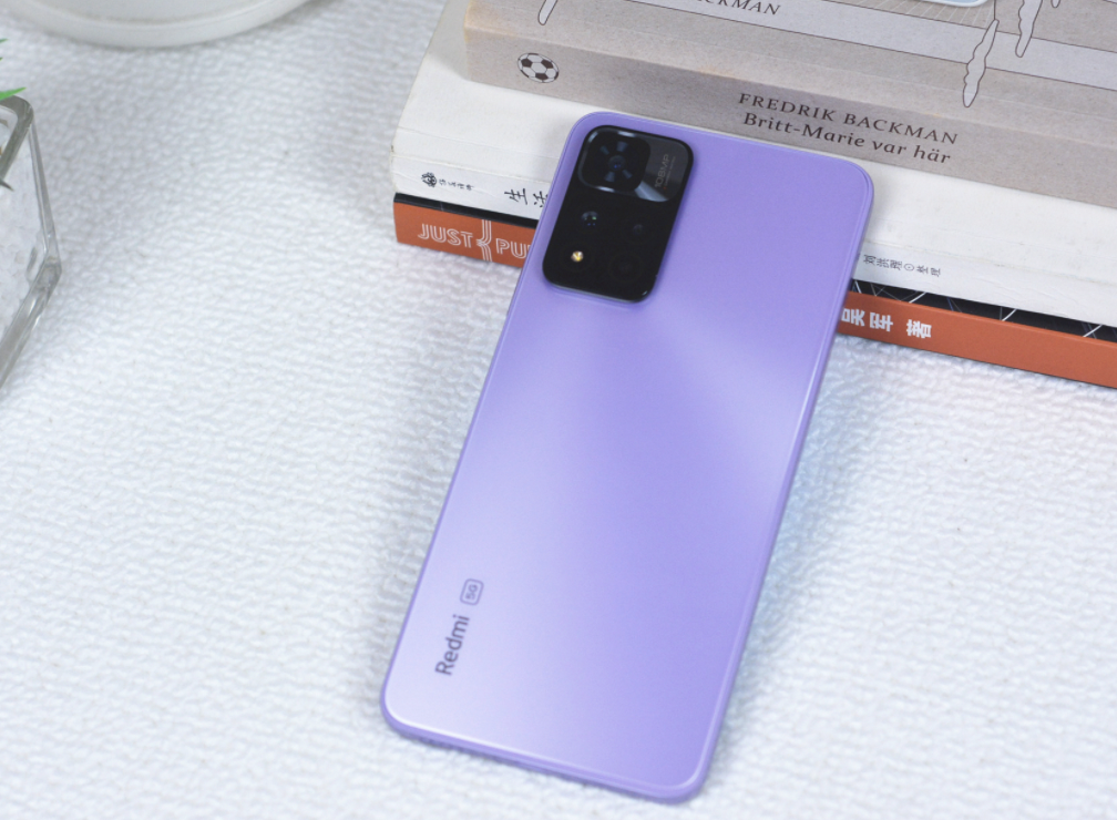 iPhone|为什么现在手机越做越重，追求轻薄的时代过去了吗？看完懂了