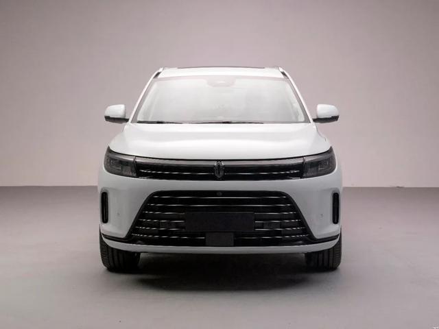 Python|小米12S系列曝光处理器猛；AITO问界M7入网尺寸超大