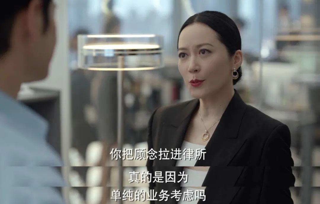 黄晓明|收视第二，12位实力派演员坐阵，央视这部新剧露出了“剧王”潜质