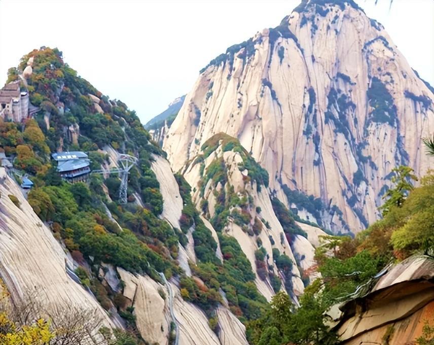 华山|中国有三座“难爬”的名山，有生之年不容错过，看下你去过几个？