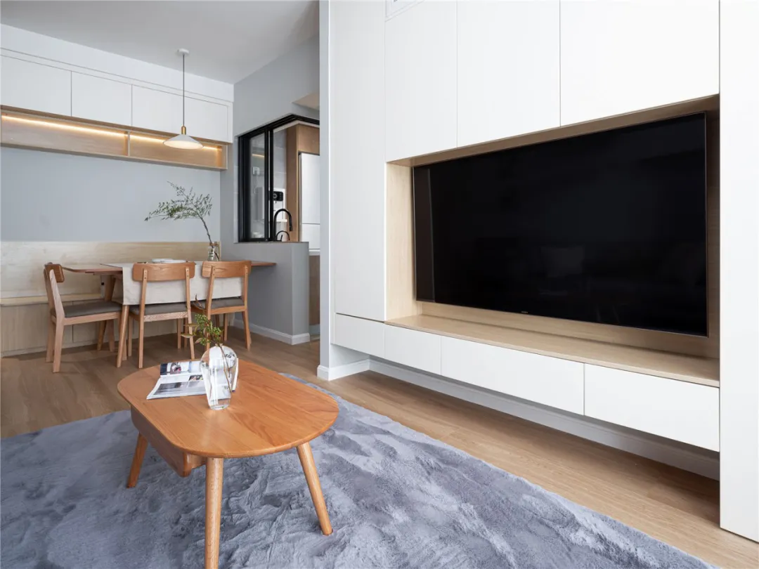 90后追着阳光生活，64m2小户型，慵懒惬意！